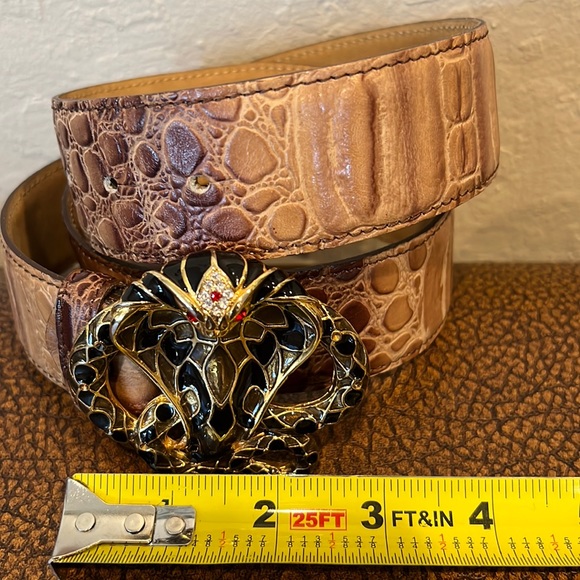 Roberto Cavalli Rare Gold/black Metal, with faux rubies & diamonds Cobra Belt! - Picture 3 of 11